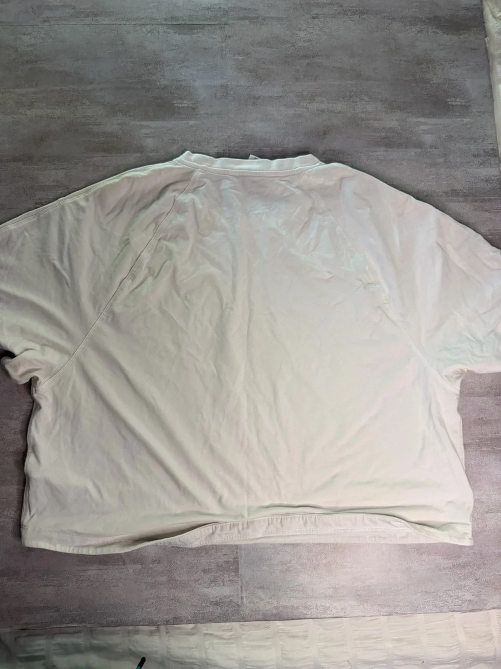 Athleta White Short Sleeve Cropped Tee
